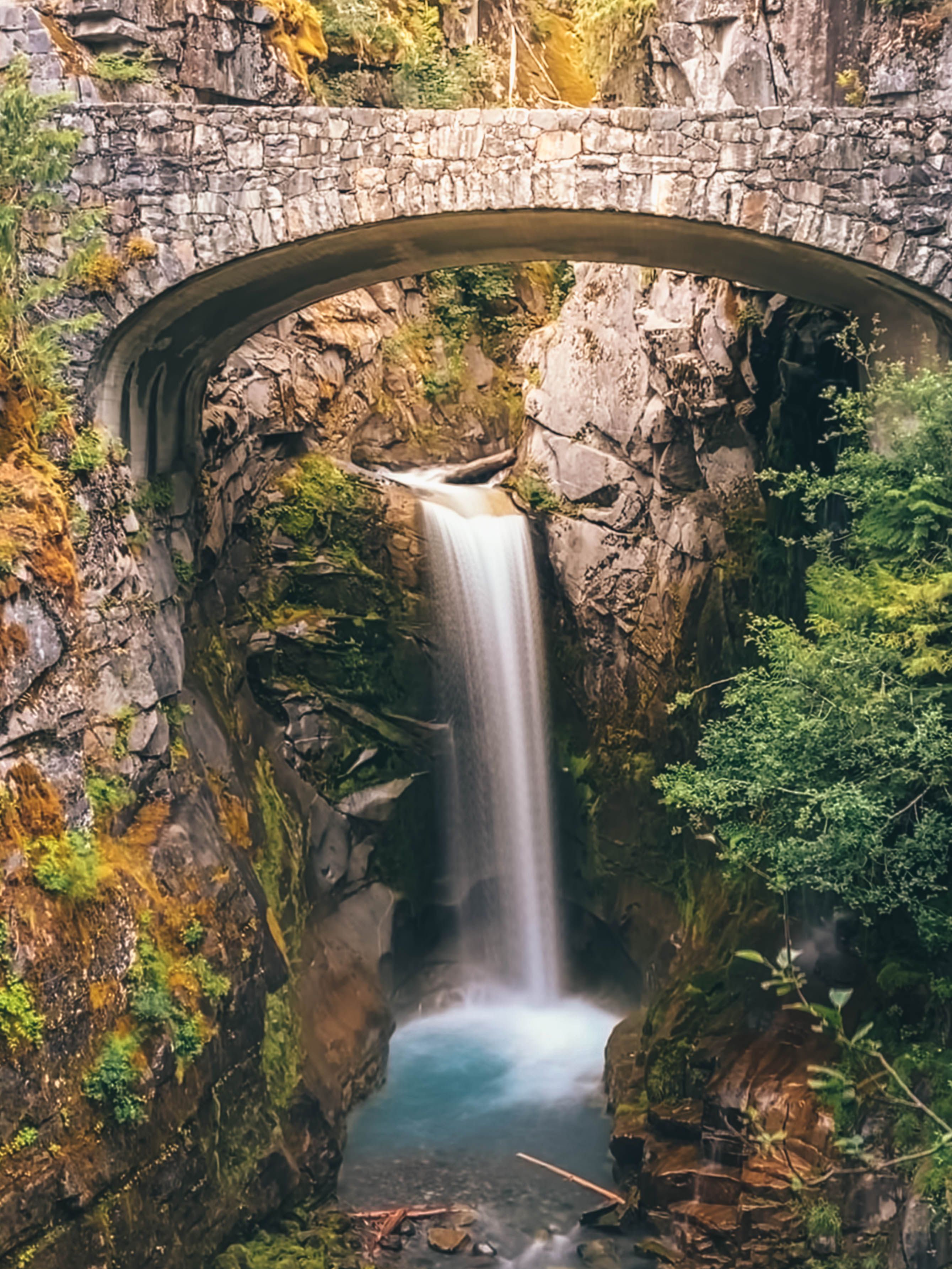 Hiking to Christine Falls