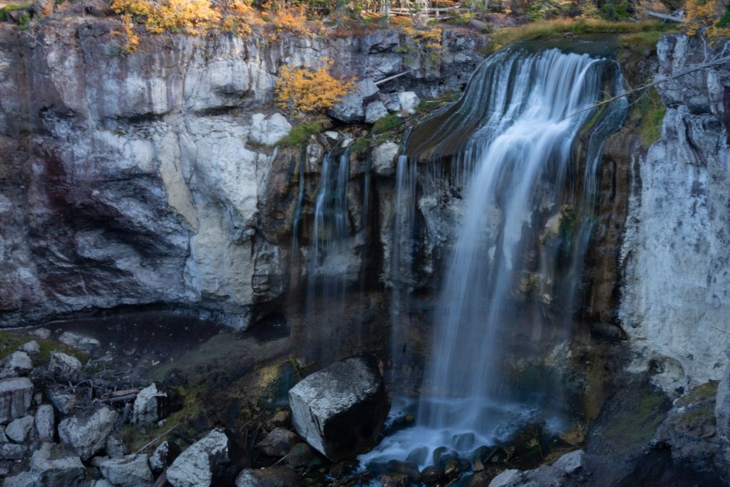 What to do in Bend Oregon - visit Paulina Falls